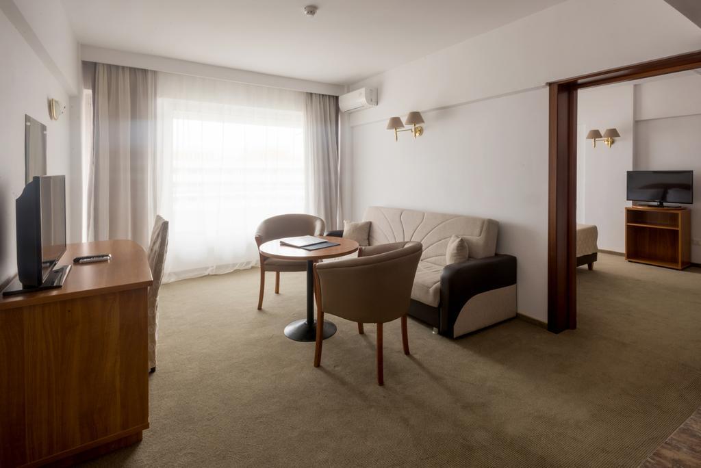 Savoy Hotel Mamaia Ngoại thất bức ảnh