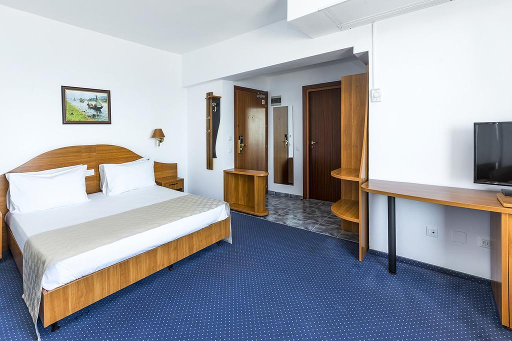 Savoy Hotel Mamaia Ngoại thất bức ảnh